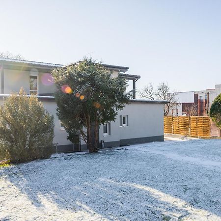 Apartmany Modrany Prague Luaran gambar