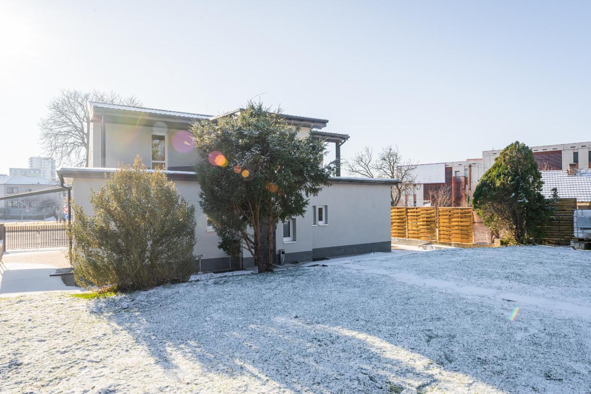 Apartmany Modrany Prague Luaran gambar